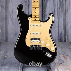 Fender American Ultra Stratocaster HSS, Maple Fingerboard, Texas Tea