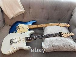 Fender American Ultra Stratocaster MN Cobra Blue withHardshell Case