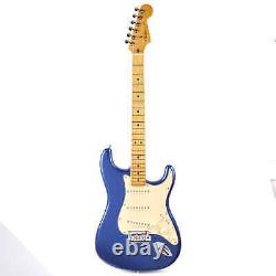 Fender American Ultra Stratocaster Maple Cobra Blue Demo