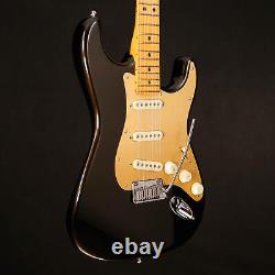 Fender American Ultra Stratocaster, Maple Fb, Texas Tea