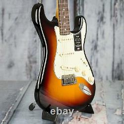 Fender American Ultra Stratocaster, Rosewood Fingerboard, Ultraburst Demo Model