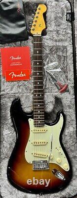 Fender American Ultra Stratocaster, Rosewood Fretboard, Ultraburst Finish DEMO