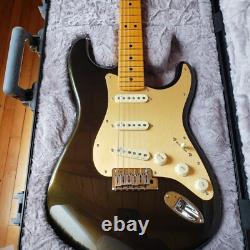 Fender American Ultra Stratocaster SSS 6 String Maple Fingerboard Electric
