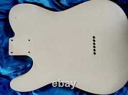 Fender American Vintage'52 AVRI Telecaster guitar body