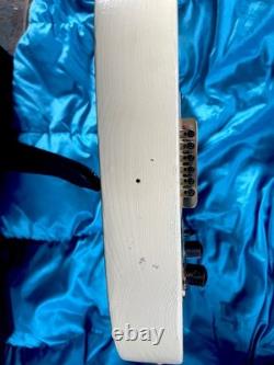 Fender American Vintage'52 AVRI Telecaster guitar body