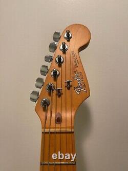 Fender Bowling Ball Stratocaster