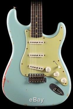 Fender Custom Shop 1960 Stratocaster Heavy Relic Sonic Blue over Fiesta Red