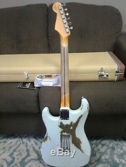 Fender Custom Shop'57 Heavy Relic Stratocaster Sonic Blue