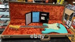 Fender Custom Shop 63 Stratocaster Journeyman Relic in Sea Foam Green