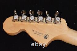 Fender Deluxe Stratocaster HSS Tobacco Sunburst 75th NOISELESS and HARD CASE