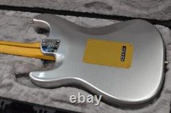 Fender FSR American Ultra Stratocaster Ebony Quick Silver with Case New