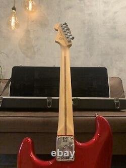 Fender FSR Limited Edition Standard Stratocaster HSS Candy Red Burst 8.2LB WHC