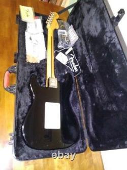 Fender Jimi Hendrix Stratocaster Electric Guitar Black with Fender Hard Case