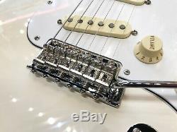 Fender Jimi Hendrix Stratocaster Electric Guitar Olympic White