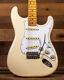 Fender Jimi Hendrix Stratocaster, Maple Fingerboard, Olympic White