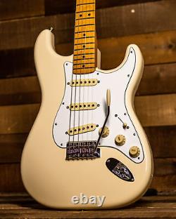 Fender Jimi Hendrix Stratocaster, Maple Fingerboard, Olympic White