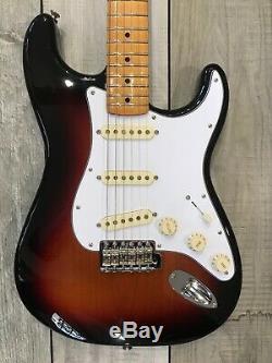 Fender Jimi Hendrix Voodoo Chile Signature Stratocaster 3-Tone Sunburst with Bag