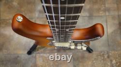 Fender Limited-Edition American Performer Stratocaster Spruce Honey Burst w Bag