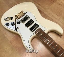 Fender Limited Edition Mahogany Blacktop Stratocaster HHH Olympic White
