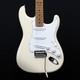 Fender Limited Edition Player Ii Stratocaster, Roasted Maple, Olympic White