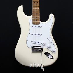 Fender Limited Edition Player II Stratocaster, Roasted Maple, Olympic White