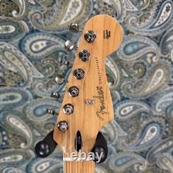 Fender Limited Edition Player II Stratocaster Roasted Maple Olympic White
