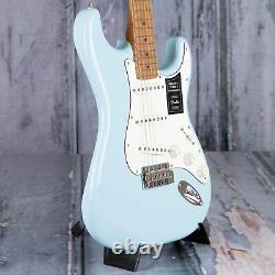 Fender Limited Edition Player Stratocaster, Sonic Blue