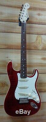 Fender MIJ Limited Aerodyne Classic Stratocaster Flame Maple Top Red withGigbag
