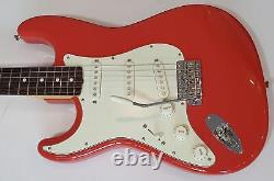 Fender MIJ Limited Edition Traditional 60s Stratocaster Left Handed Fiesta Red