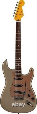 Fender Made in Japan 2026 Hybrid II Stratocaster Rosewood Matte Champagne Mirage