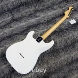 Fender Made in Japan Souichiro Yamauchi Stratocaster Custom White withcase