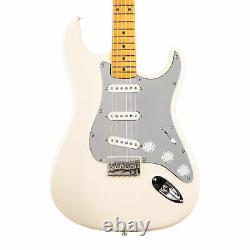 Fender Nile Rodgers Hitmaker Stratocaster Maple Olympic White