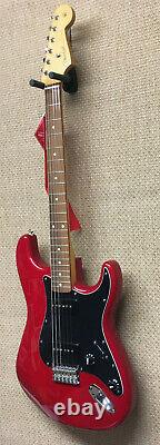 Fender Noventa Stratocaster Crimson Red Transparent Maple/Pau Ferro Neck, MP-90