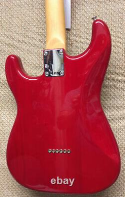 Fender Noventa Stratocaster Crimson Red Transparent Maple/Pau Ferro Neck, MP-90