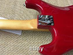 Fender Noventa Stratocaster Crimson Red Transparent Maple/Pau Ferro Neck, MP-90