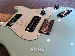Fender Noventa Stratocaster Electric Guitar Surf Green with Deluxe Fender Gigbag