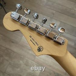 Fender Noventa Stratocaster Strat NECK TUNERS 9.5 Radius Guitar Maple Loaded