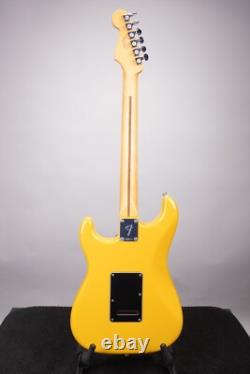 Fender Player II Modified Stratocaster HSS Electric Guitar Sunshine Yellow