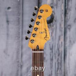 Fender Player II Stratocaster, 3-Color Sunburst