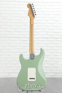 Fender Player II Stratocaster Electric Guitar Birch Green with Rosewood