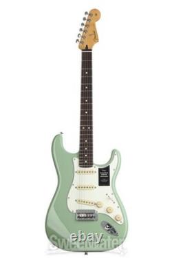 Fender Player II Stratocaster Electric Guitar Birch Green with Rosewood