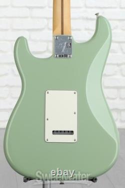 Fender Player II Stratocaster Electric Guitar Birch Green with Rosewood
