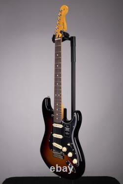 Fender Player II Stratocaster Electric Guitar LTD Sparkle 3-color Sunburst