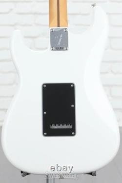 Fender Player II Stratocaster Electric Guitar Polar White with Maple