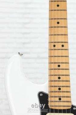 Fender Player II Stratocaster Electric Guitar Polar White with Maple