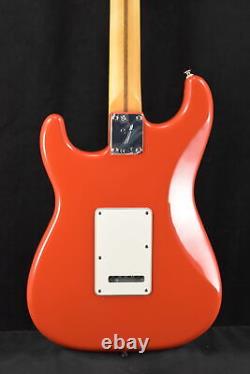 Fender Player II Stratocaster HSS Coral Red Rosewood Fingerboard