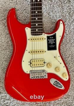 Fender Player II Stratocaster HSS, Rosewood Fingerboard, Coral Red MIM