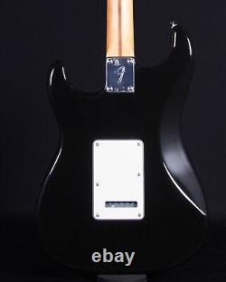 Fender Player II Stratocaster, Maple FB, Black