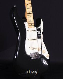 Fender Player II Stratocaster, Maple FB, Black