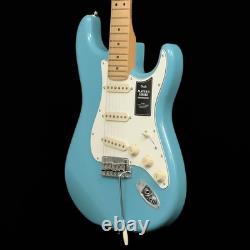 Fender Player II Stratocaster, Maple Fingerboard, Aquatone Blue, Blem